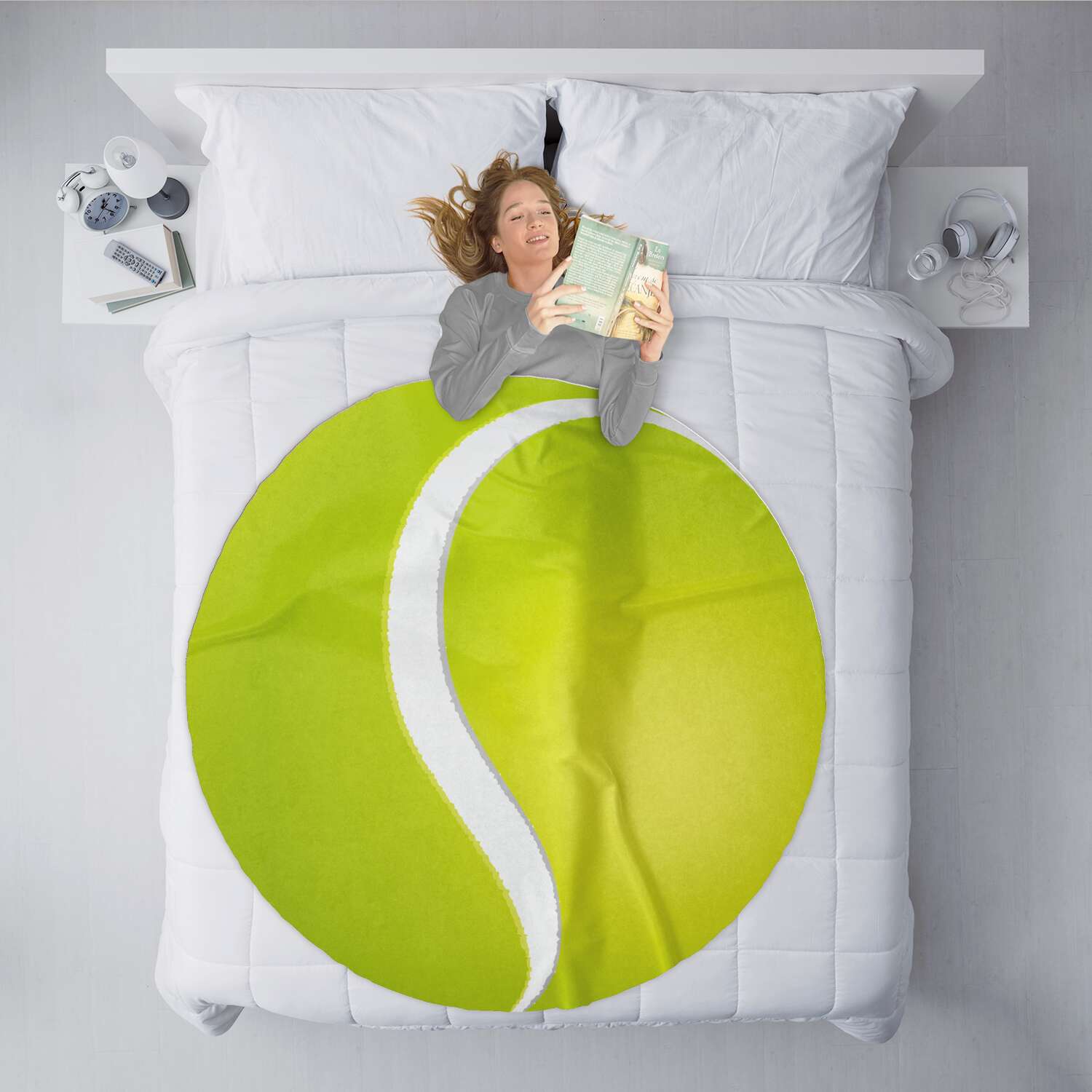 Tennis Ball Winter Blanket